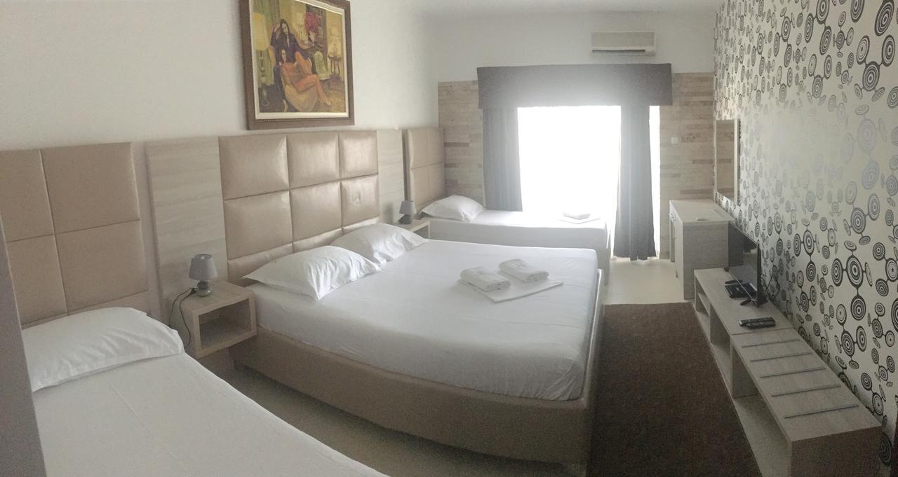 Hotel Imperial Улцинь Экстерьер фото